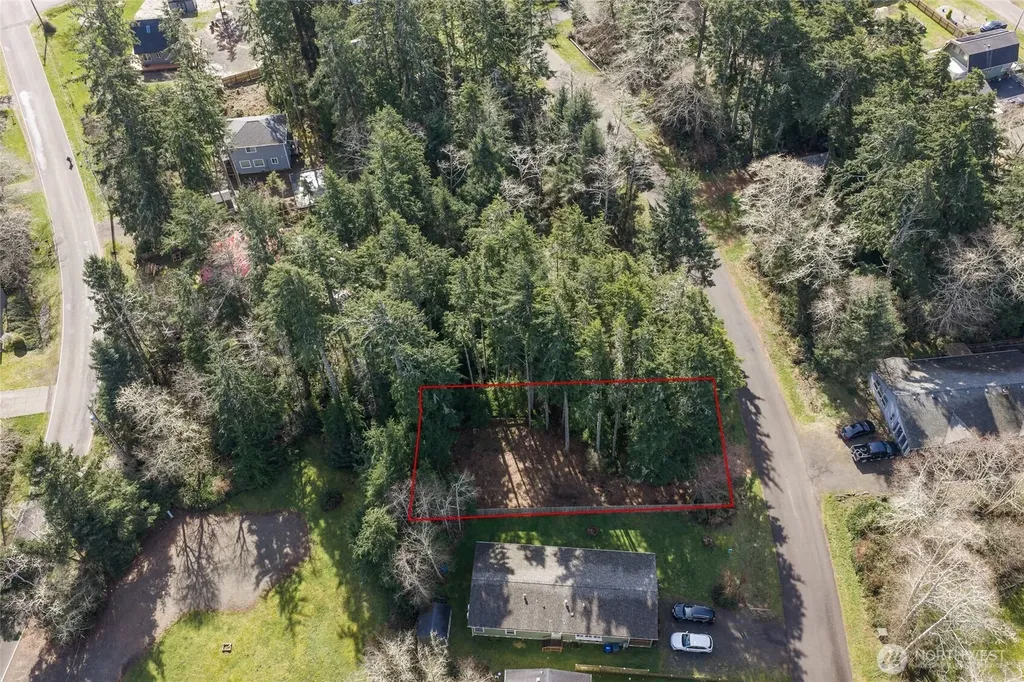 736 Chenois Avenue NE Ocean Shores WA 98569