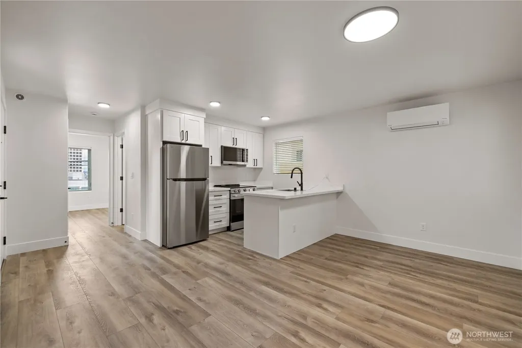 1129 Fawcett Avenue Tacoma WA 98402
