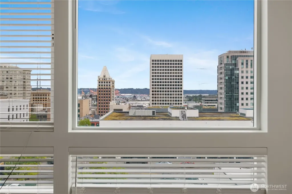 1129 Fawcett Avenue Tacoma WA 98402
