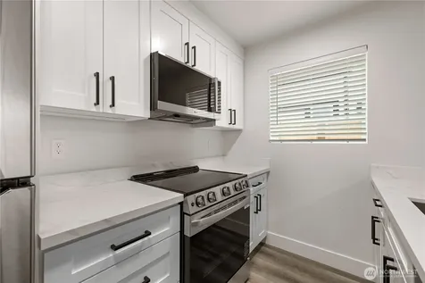 1129 Fawcett Avenue Tacoma WA 98402