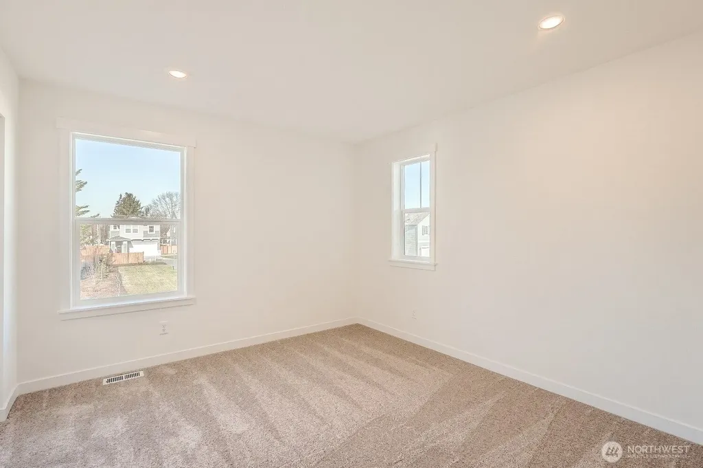 10308 6th Place SE Lake Stevens WA 98258
