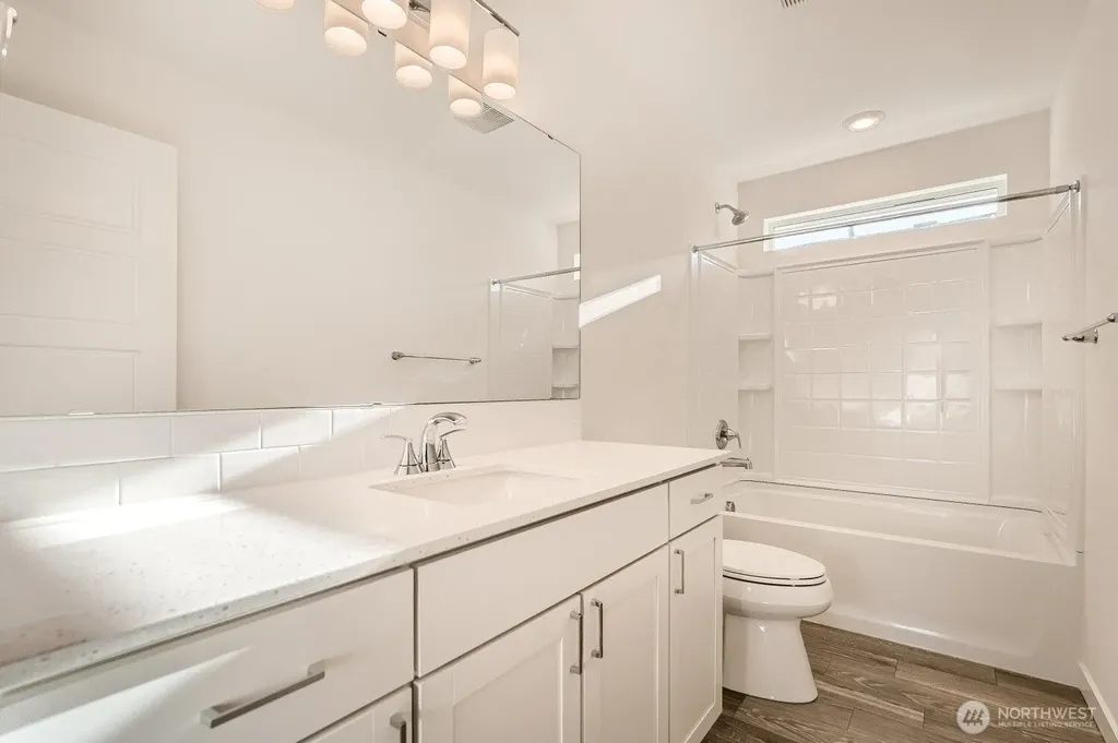 10308 6th Place SE Lake Stevens WA 98258