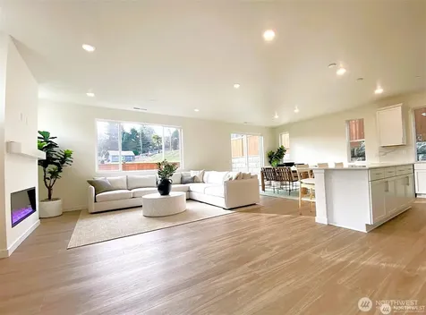10308 6th Place SE Lake Stevens WA 98258
