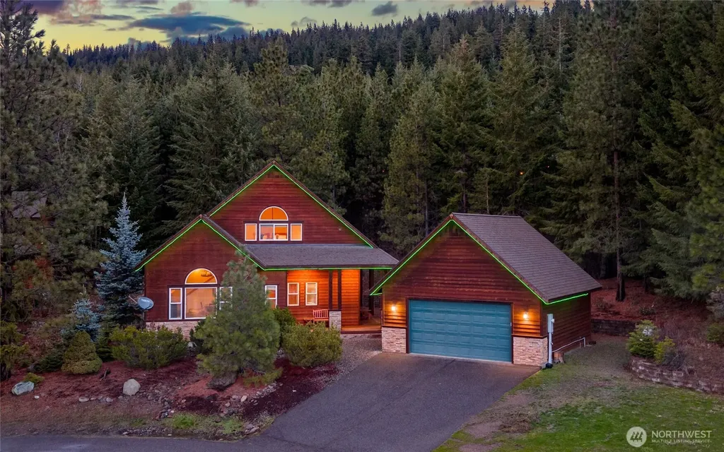261 Tiger Lily Lane Ronald WA 98940
