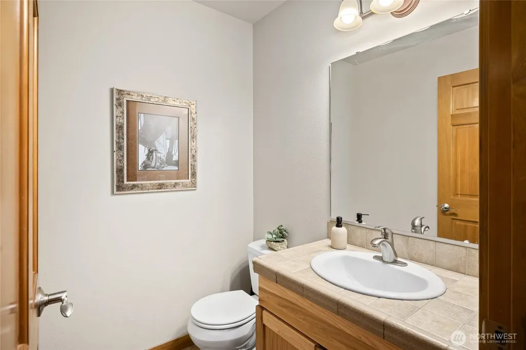 261 Tiger Lily Lane Ronald WA 98940
