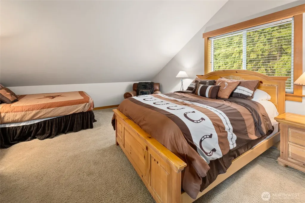 261 Tiger Lily Lane Ronald WA 98940