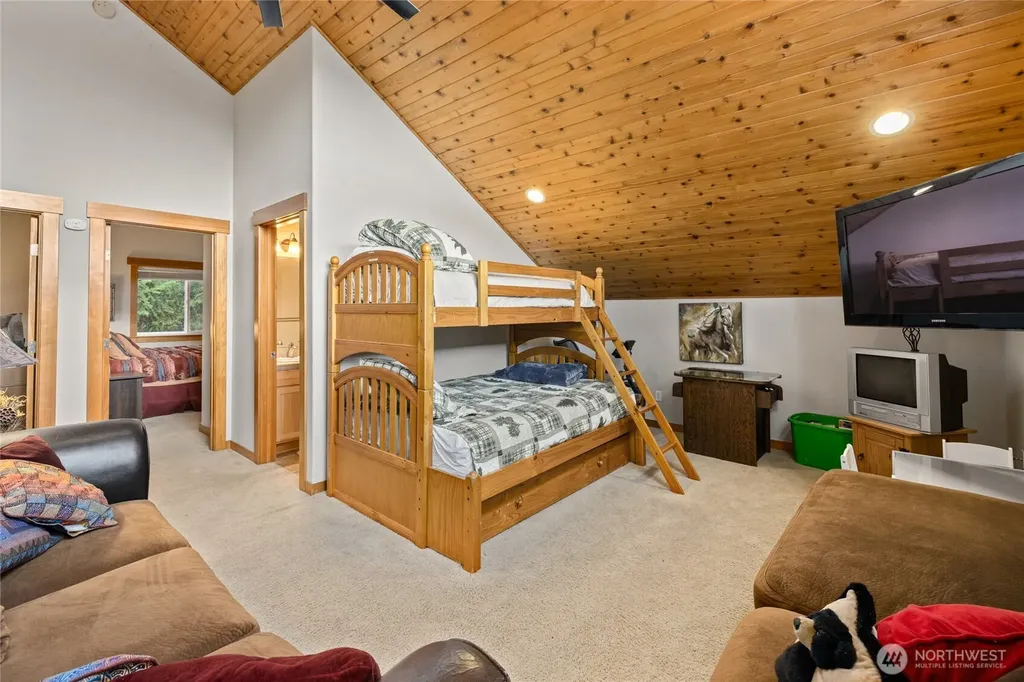 261 Tiger Lily Lane Ronald WA 98940