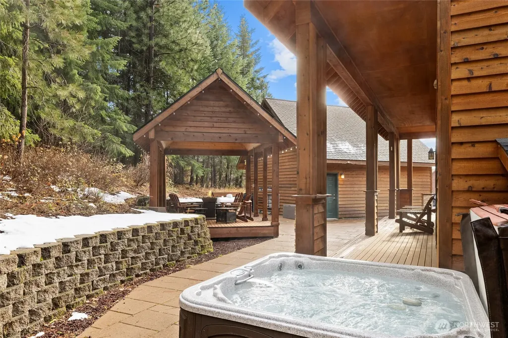 261 Tiger Lily Lane Ronald WA 98940