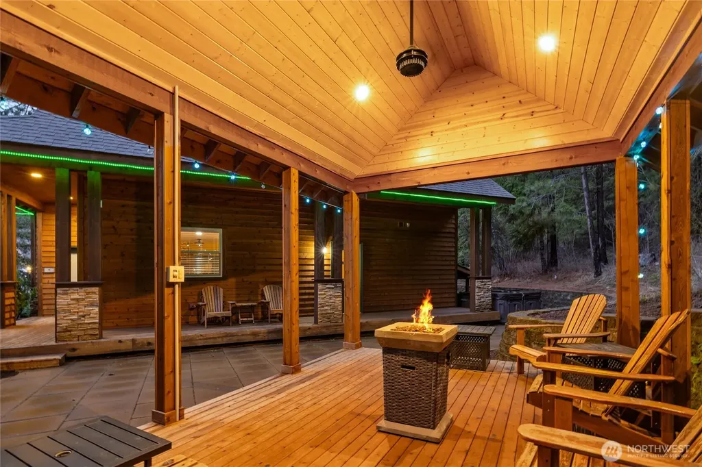 261 Tiger Lily Lane Ronald WA 98940