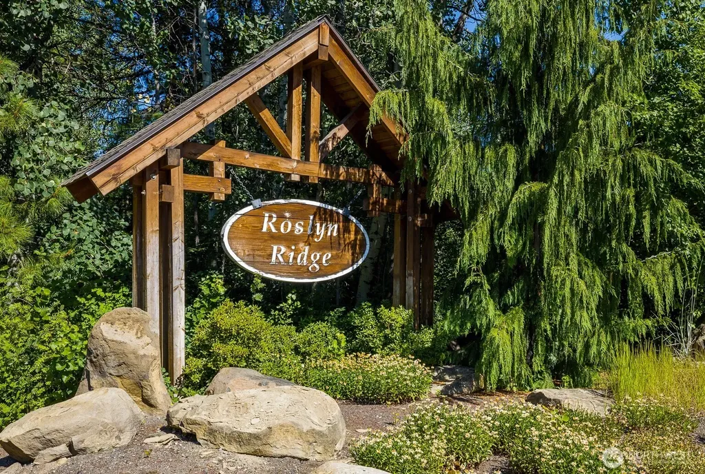 261 Tiger Lily Lane Ronald WA 98940