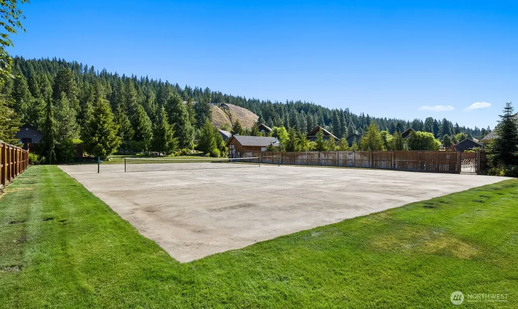 261 Tiger Lily Lane Ronald WA 98940