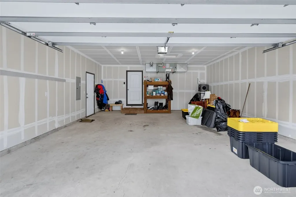1215 195th Street Long Beach WA 98631