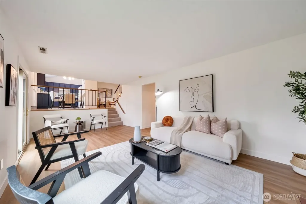 953 Field Avenue NE Renton WA 98059