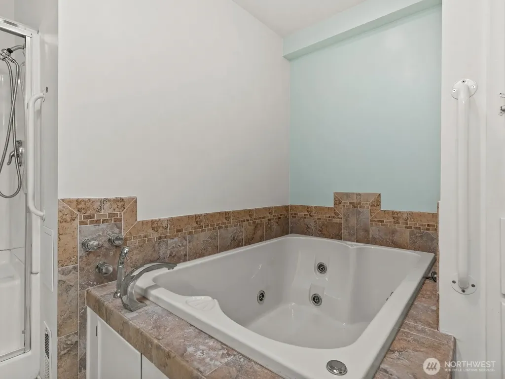 1402 22nd Street NE Auburn WA 98002