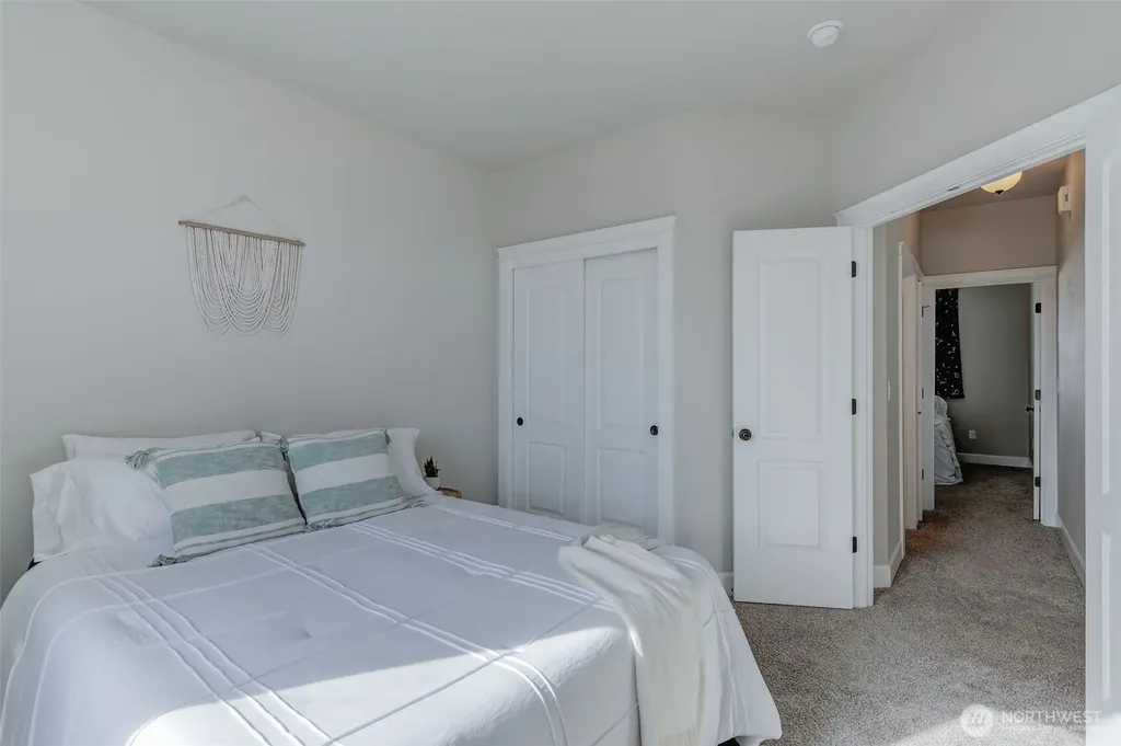 415 SW R Street Quincy WA 98848