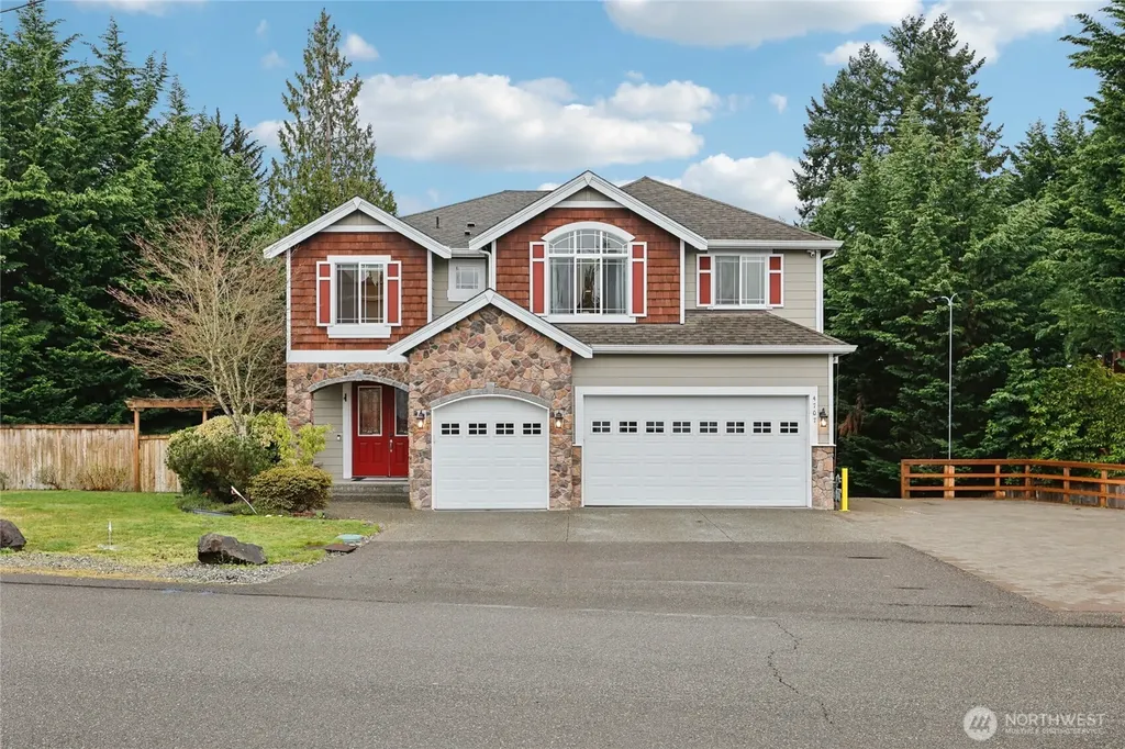 4707 NE 7th Place Renton WA 98059