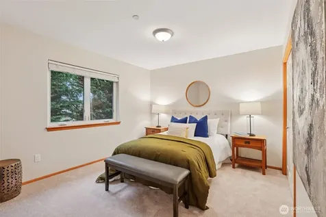 4707 NE 7th Place Renton WA 98059