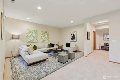 4707 NE 7th Place Renton WA 98059