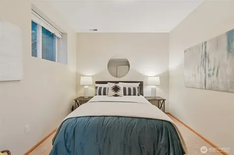 4707 NE 7th Place Renton WA 98059