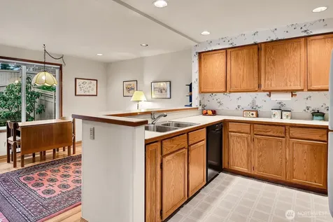 367 145th Place SE Bellevue WA 98007