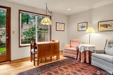 367 145th Place SE Bellevue WA 98007