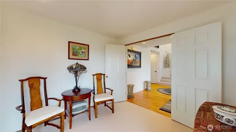 1704 Field Place NE Renton WA 98059