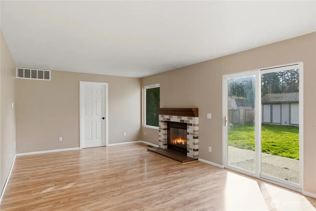 24512 46th Avenue E Graham WA 98338
