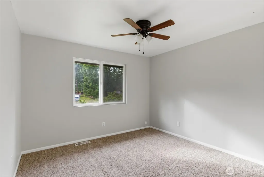 24512 46th Avenue E Graham WA 98338
