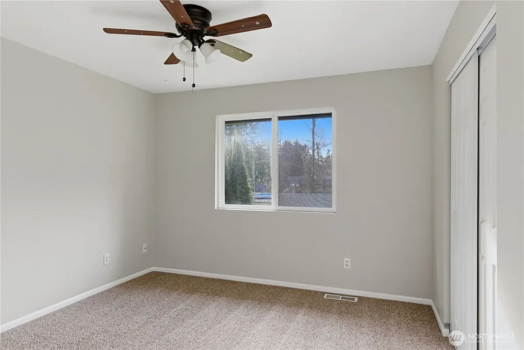 24512 46th Avenue E Graham WA 98338