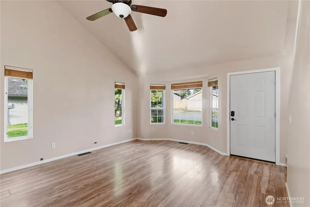 24512 46th Avenue E Graham WA 98338