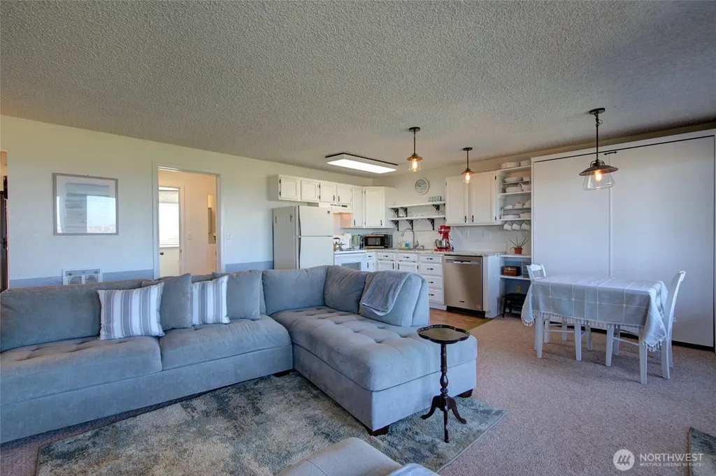 1317 Ocean Shores Blvd SW Ocean Shores WA 98569