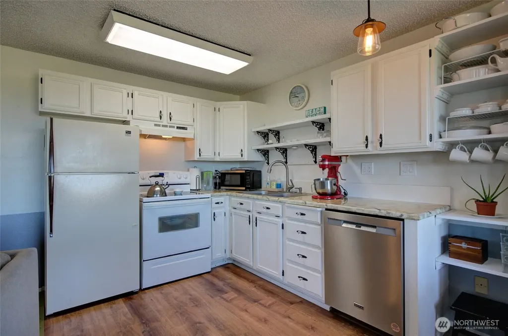 1317 Ocean Shores Blvd SW Ocean Shores WA 98569