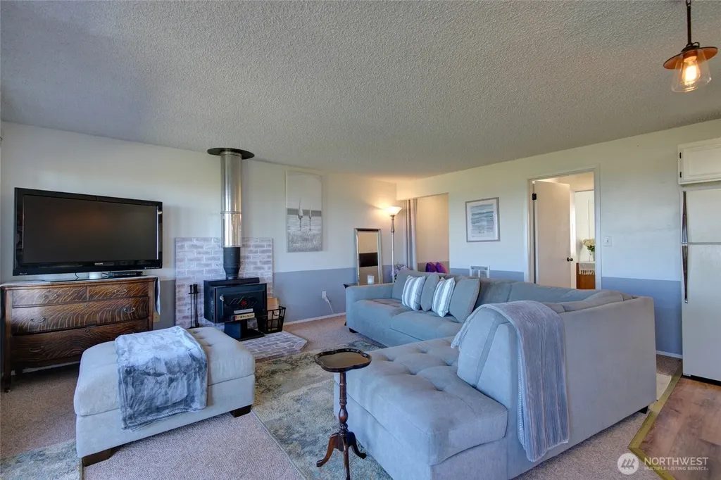 1317 Ocean Shores Blvd SW Ocean Shores WA 98569