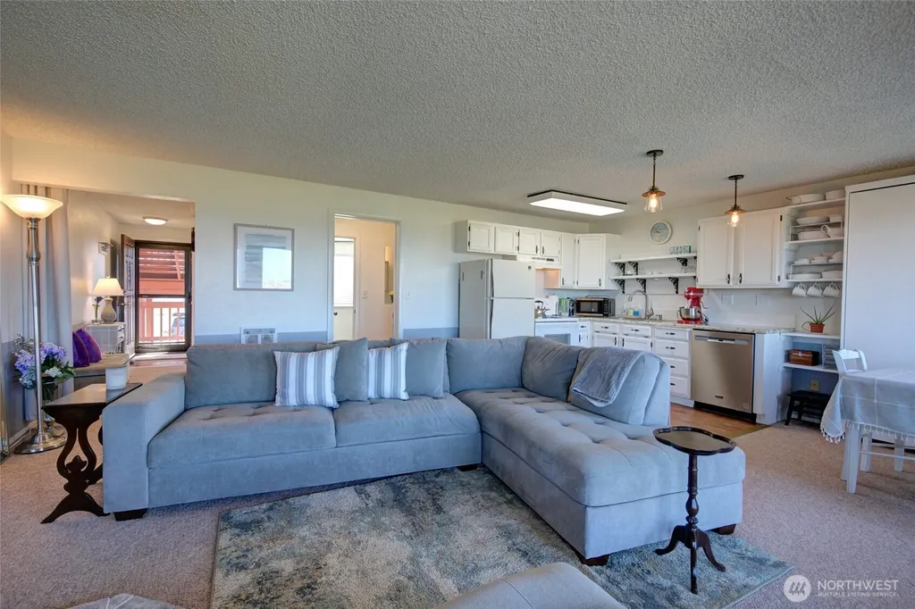 1317 Ocean Shores Blvd SW Ocean Shores WA 98569
