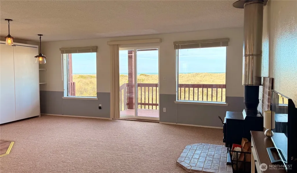 1317 Ocean Shores Blvd SW Ocean Shores WA 98569