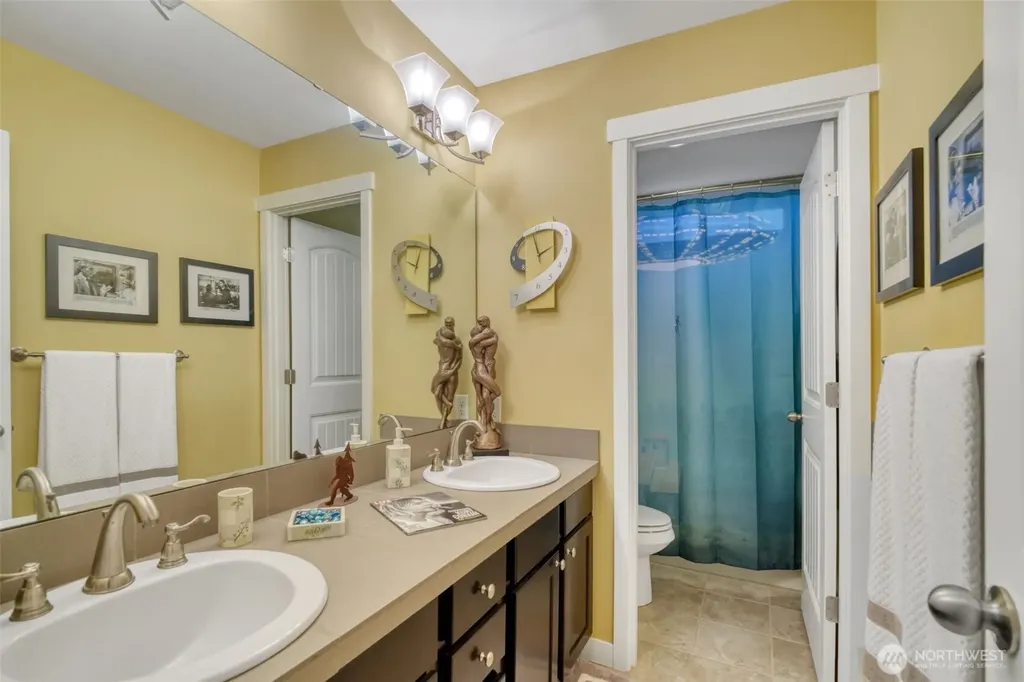 8856 Yarrow Court SE Tumwater WA 98501