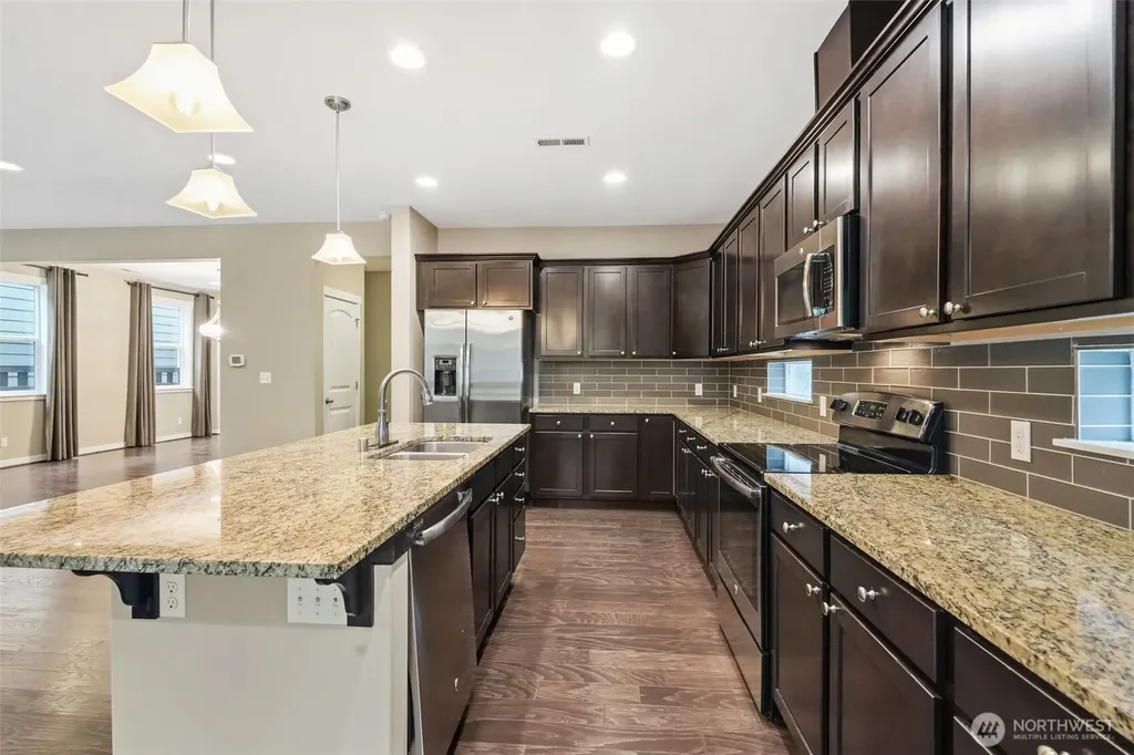 8856 Yarrow Court SE Tumwater WA 98501