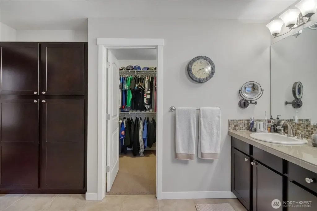 8856 Yarrow Court SE Tumwater WA 98501