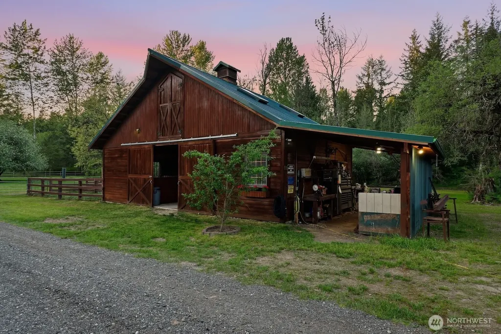 15830 330th Way NE Duvall WA 98019