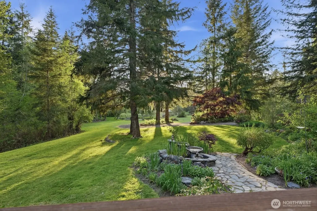 15830 330th Way NE Duvall WA 98019