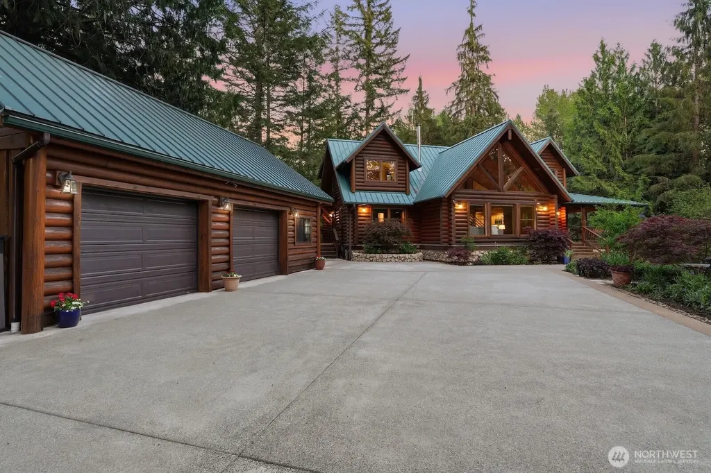 15830 330th Way NE Duvall WA 98019