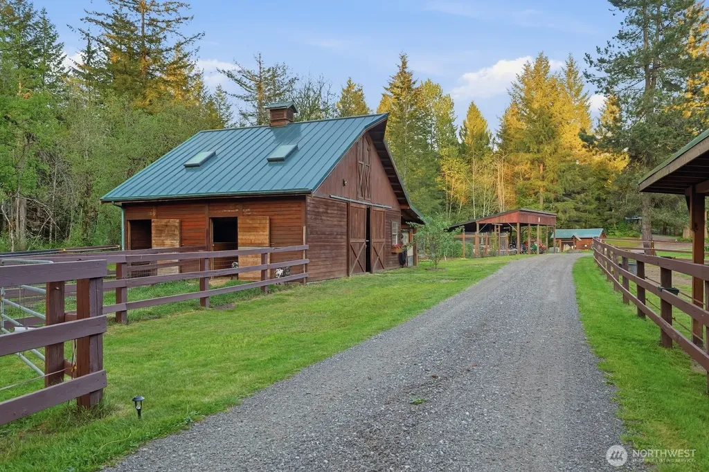 15830 330th Way NE Duvall WA 98019