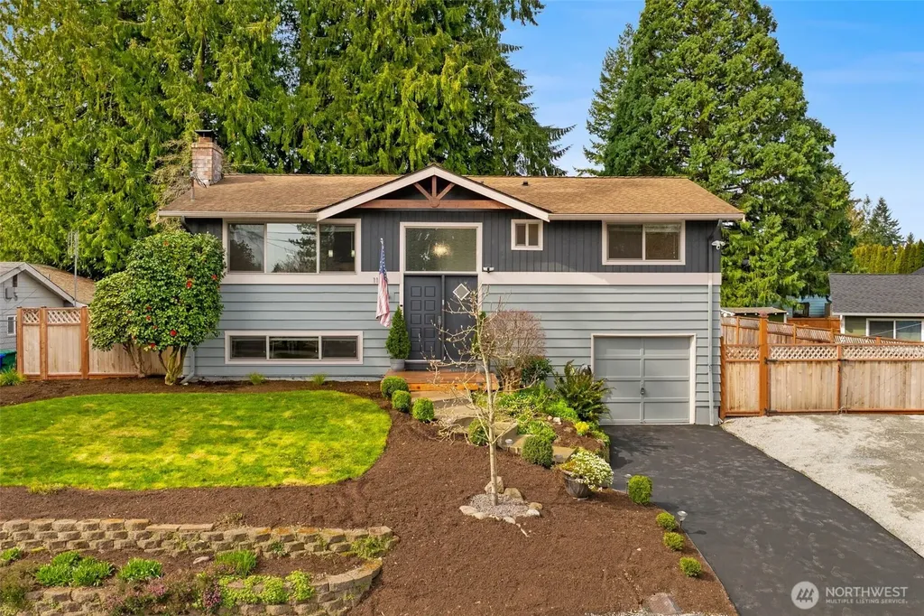 11110 3rd Pl SE Everett WA 98208