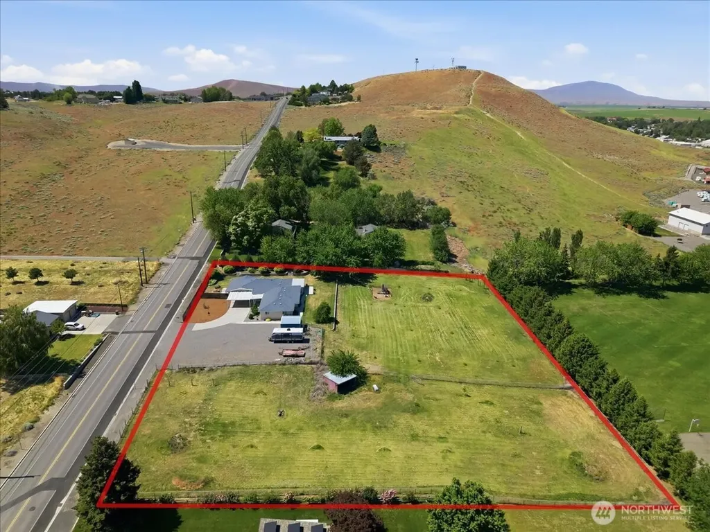 4700 Collins Road West Richland WA 99353