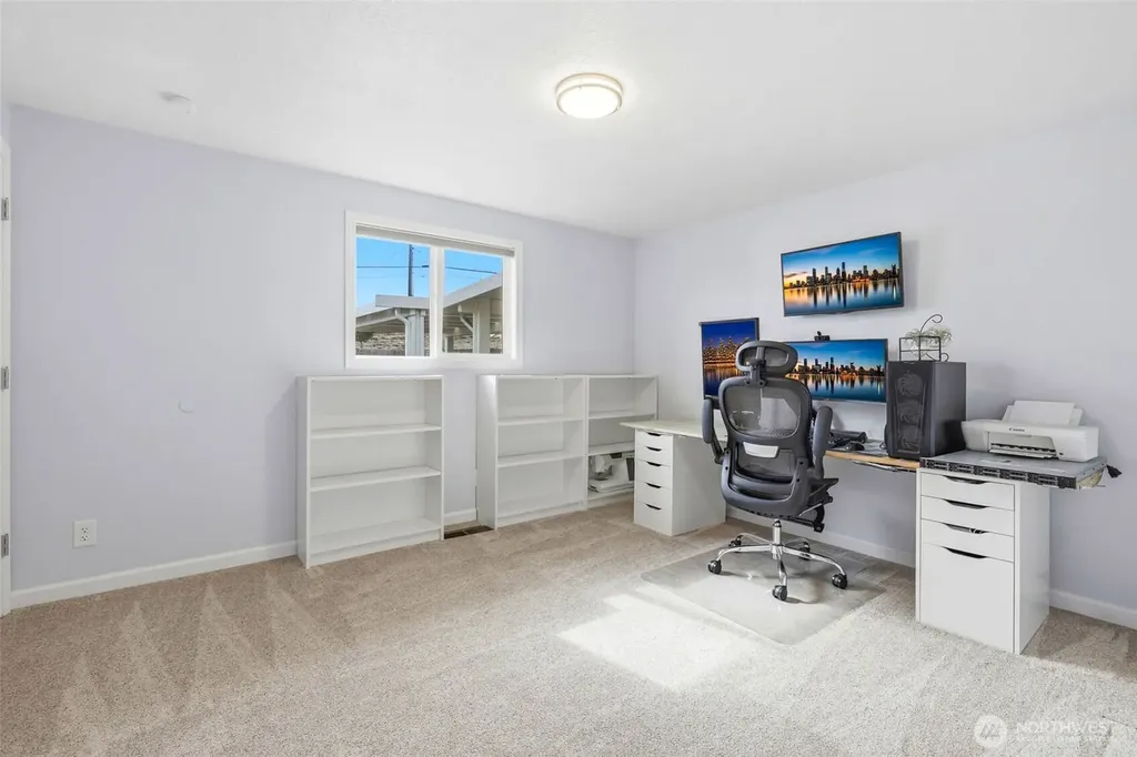 4700 Collins Road West Richland WA 99353