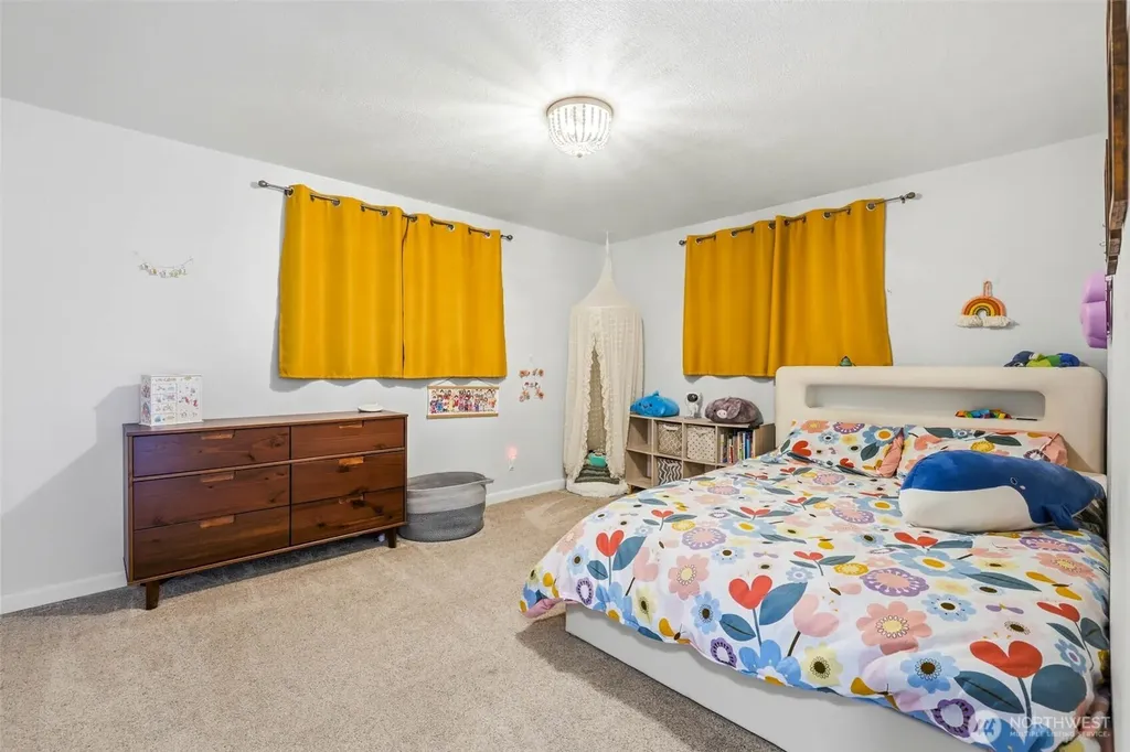 4700 Collins Road West Richland WA 99353