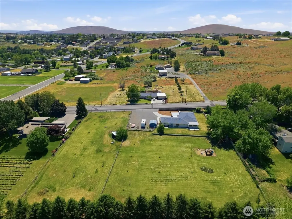 4700 Collins Road West Richland WA 99353