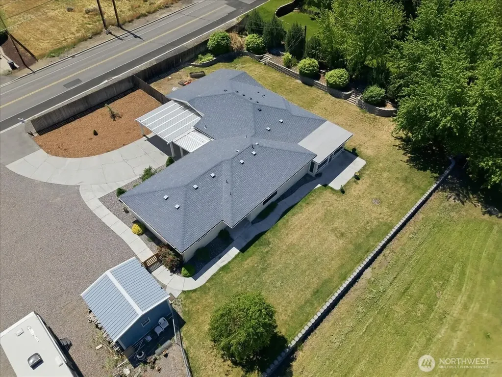 4700 Collins Road West Richland WA 99353