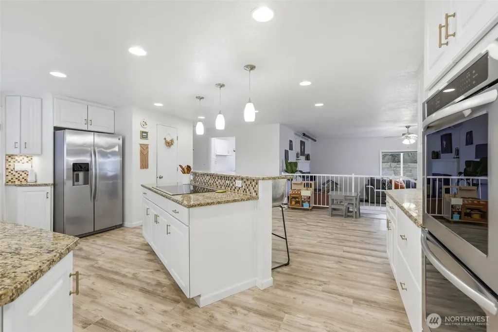 4700 Collins Road West Richland WA 99353