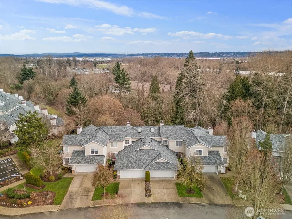 22614 43rd Avenue S Kent WA 98032